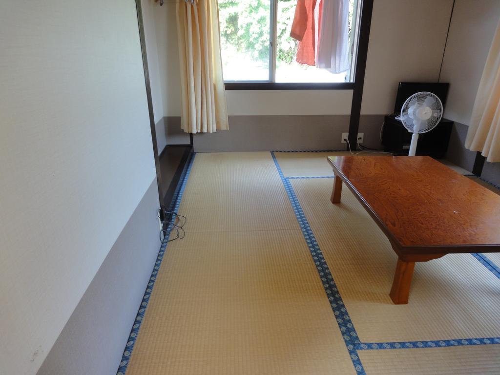 Kuroemuso Hotel Katsuura  Exterior foto